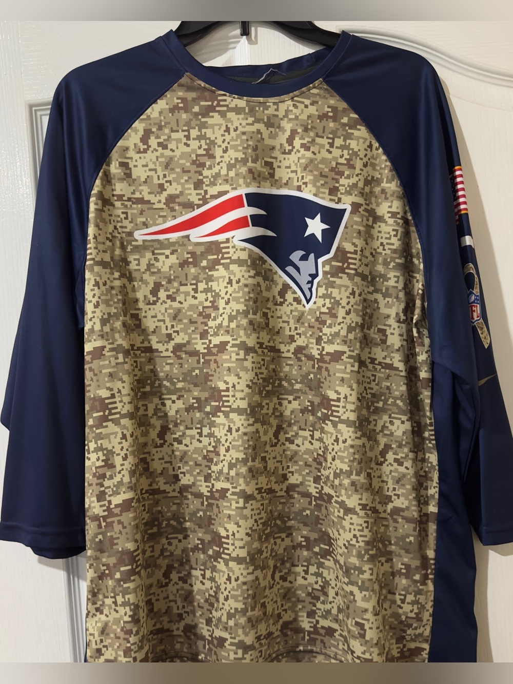 New England Patriots Men's 3/4 Sleeve Performance Tee - Navy/Digital Camo XL